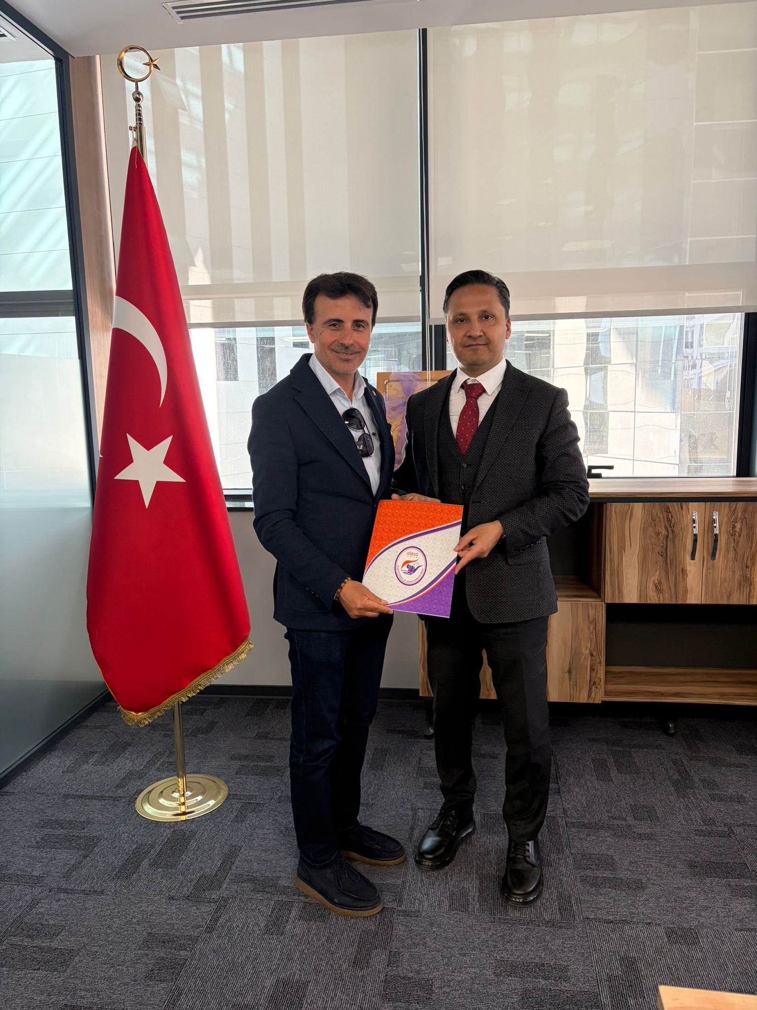 ALESO ESNAFIN SESİ OLDU: CUMA PAZARI VE MÜFTÜLER SOKAK İÇİN ÖNEMLİ ADIM!